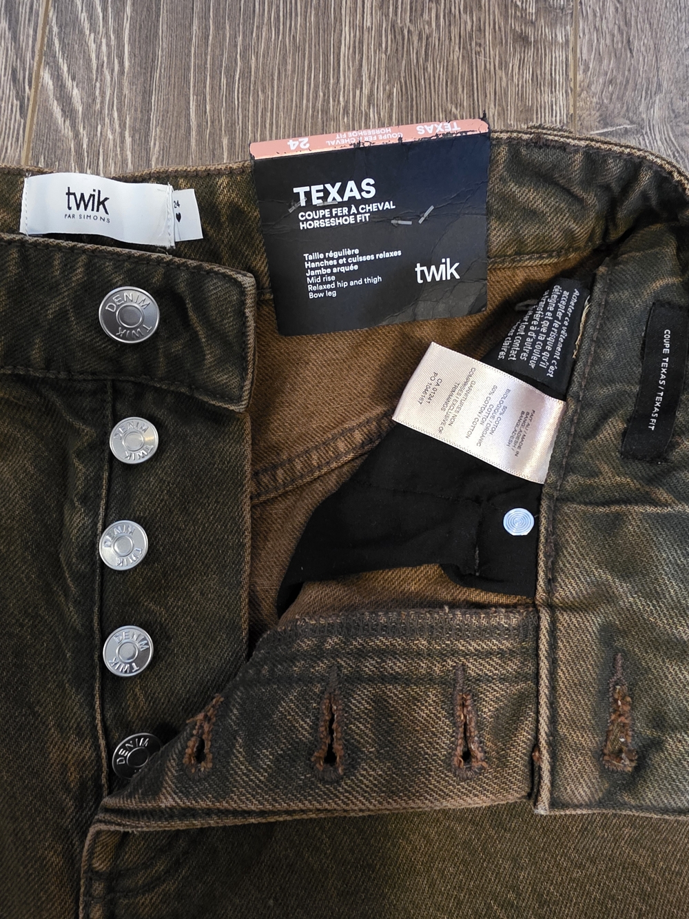 Twik Texas Horseshoe Jeans Brown Barrel Leg | Size 24 | New With Tags - Picture 2 of 8